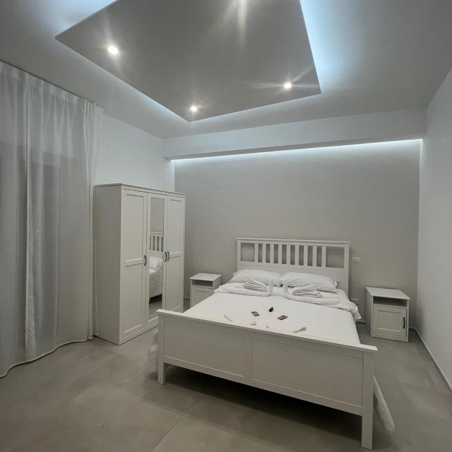 Campione 5 Apartment Bari Cameră foto